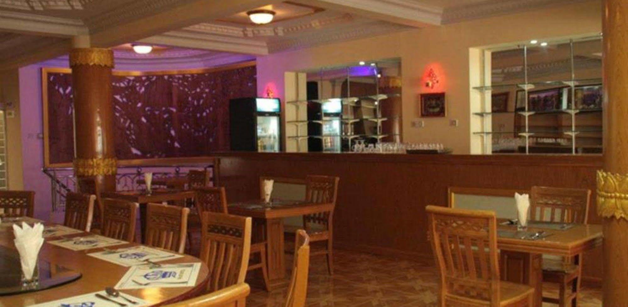 Smart Hotel Μανταλέι Εξωτερικό φωτογραφία