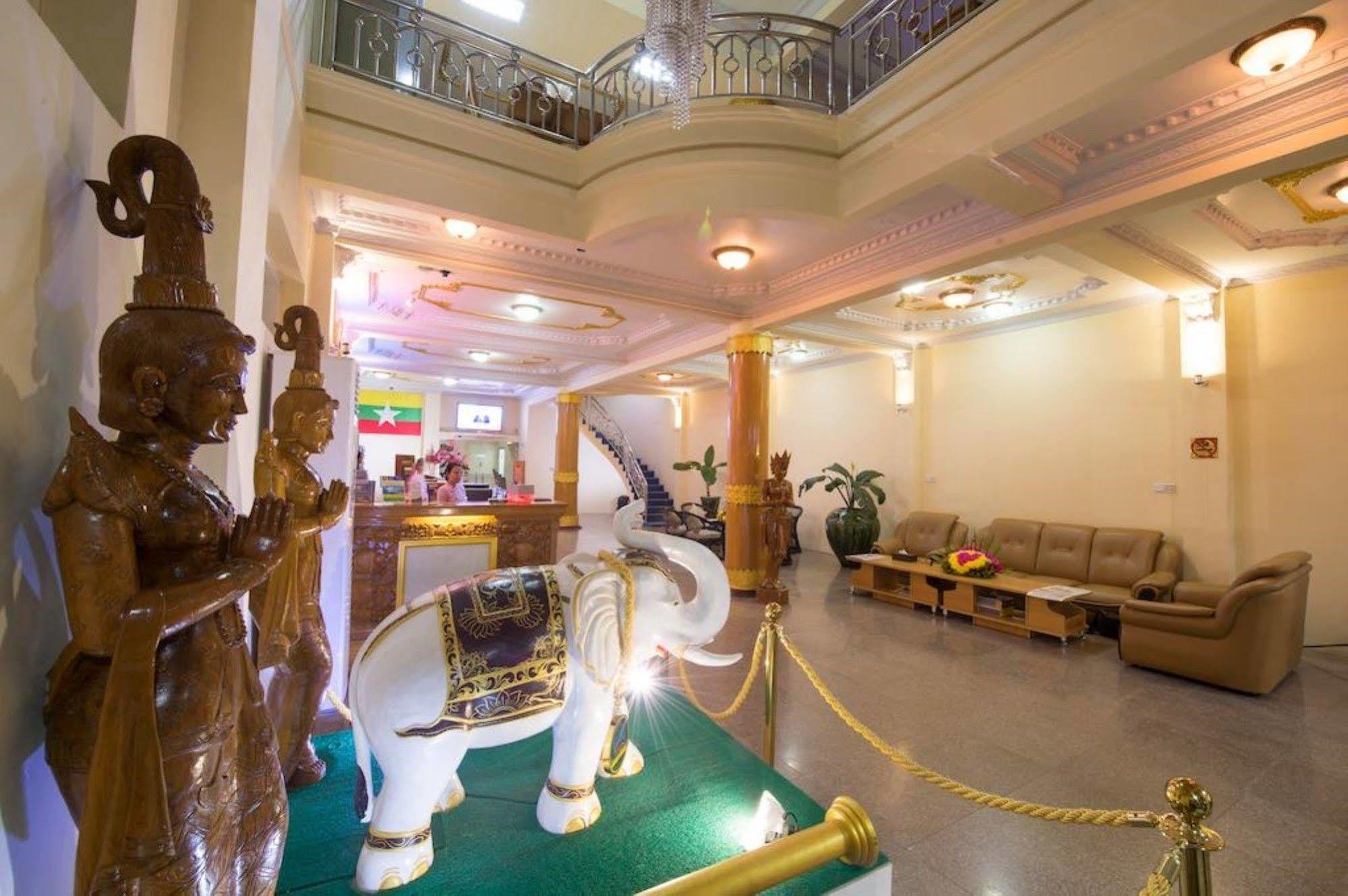 Smart Hotel Μανταλέι Εξωτερικό φωτογραφία